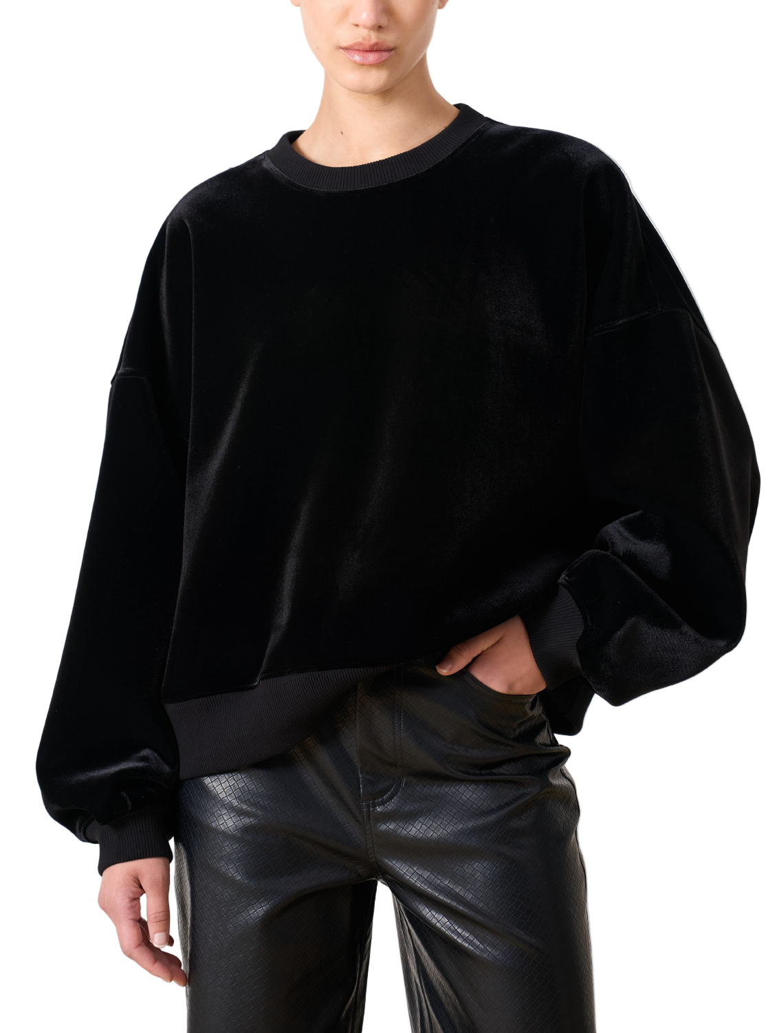 Edited Emielia Sweater - Black