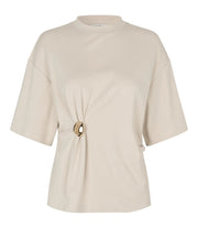 Second Female Enora Brooch Tee - Soft Beige