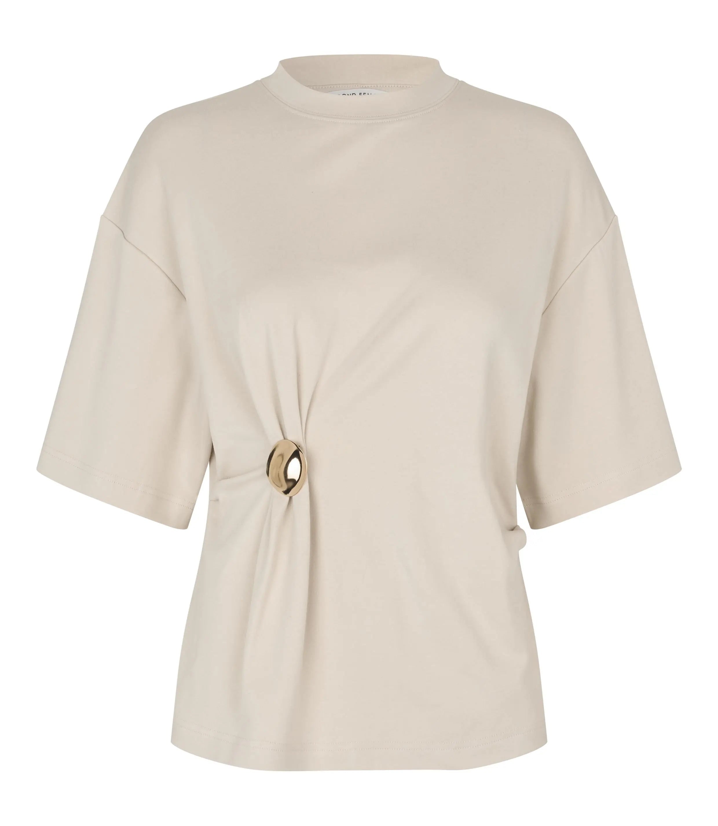Second Female Enora Brooch Tee - Soft Beige